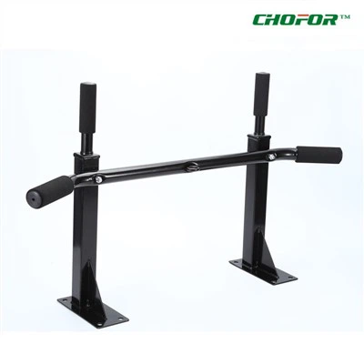 Багатофункціональна штанга для підтягування на стіні